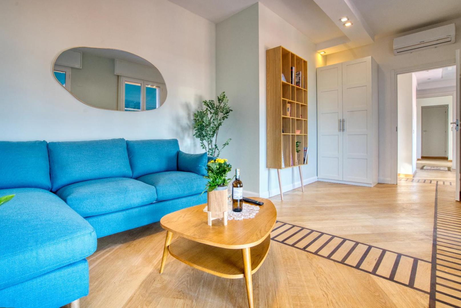 Spacious Penthouse With Panoramic Terrace - 20 Minutes From Duomo Милан Экстерьер фото